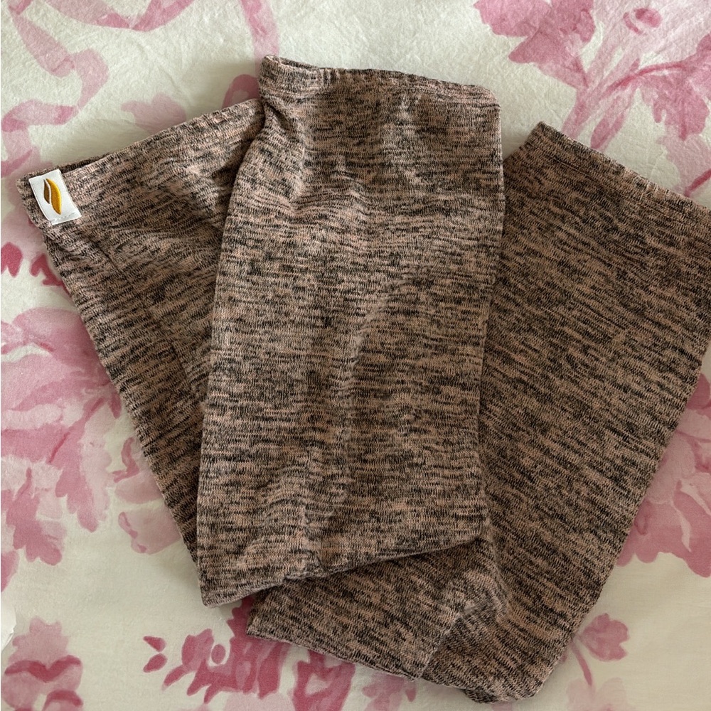 Rubia wear ballet core leg warmers